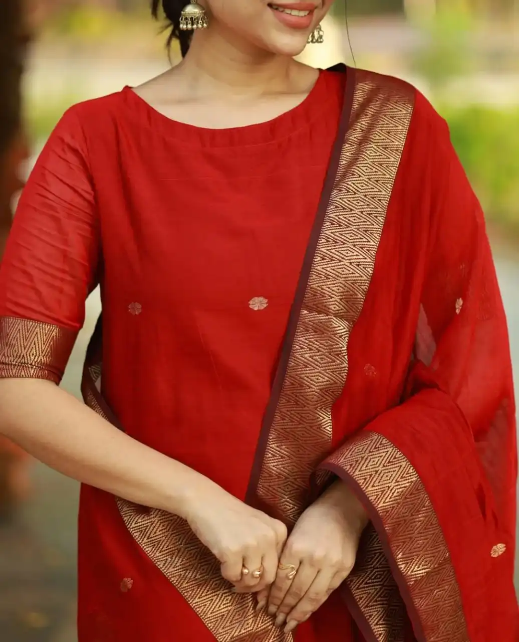 LFK Nayantara Jacquard Weaving Kurti With Dupatta Wholesale