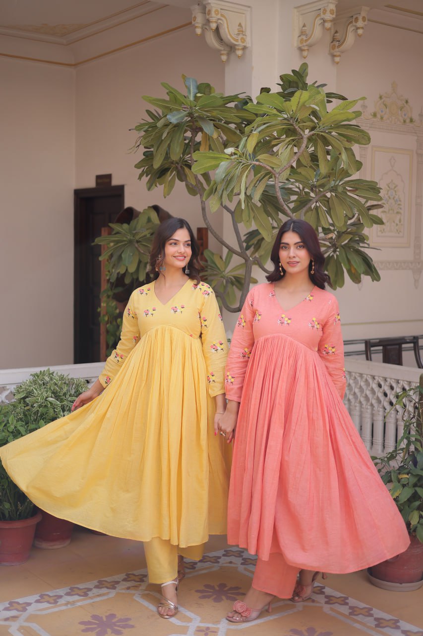 Moni 1236 Embroidery Work Kurti Pant Festive Collection