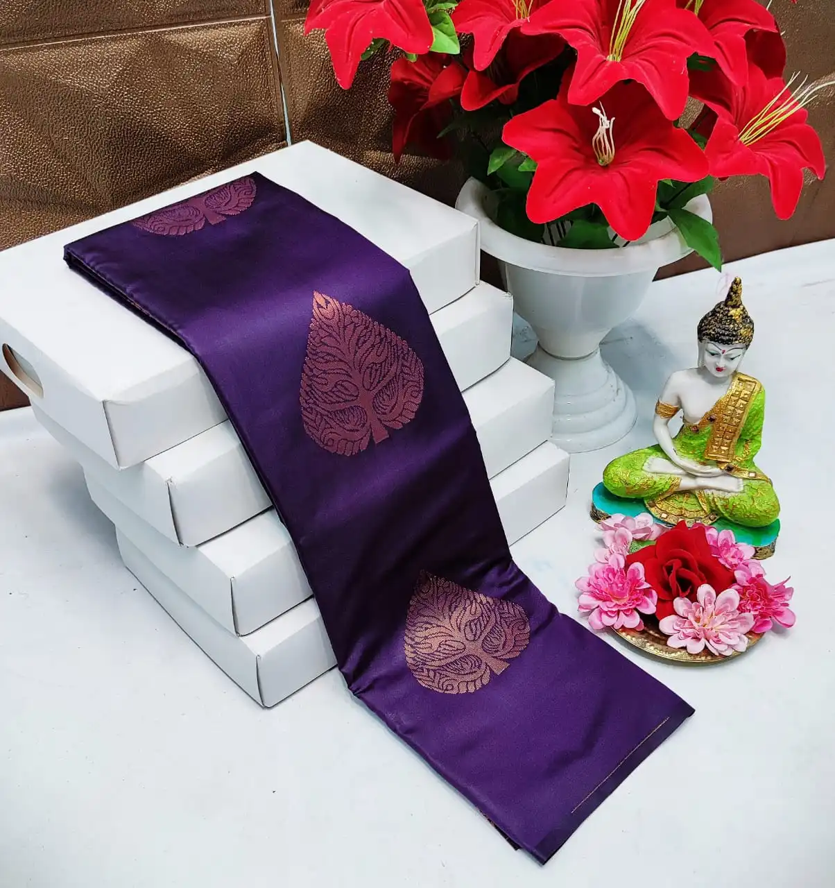 LFK 5284 Zari Work Traditional Saree Wholesale in Surat