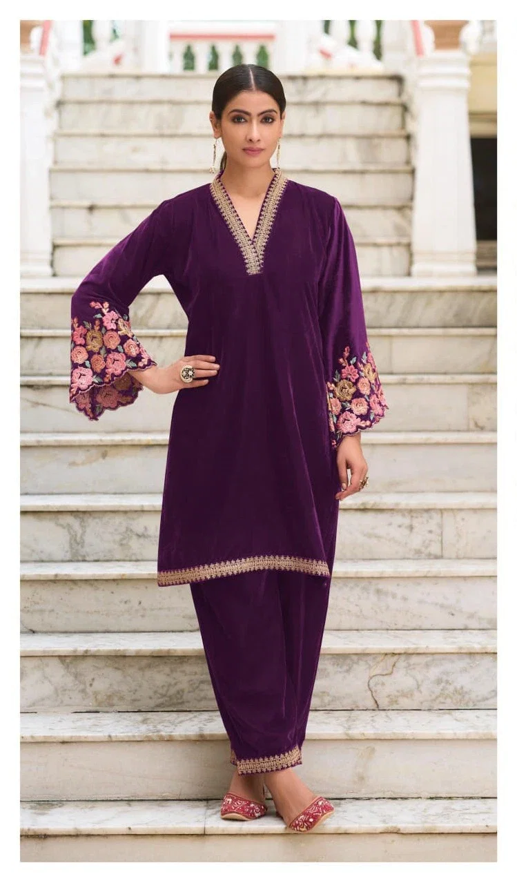 Deepsy D 543 Velvet Readymade Pakistani Suits Collection Wholesale