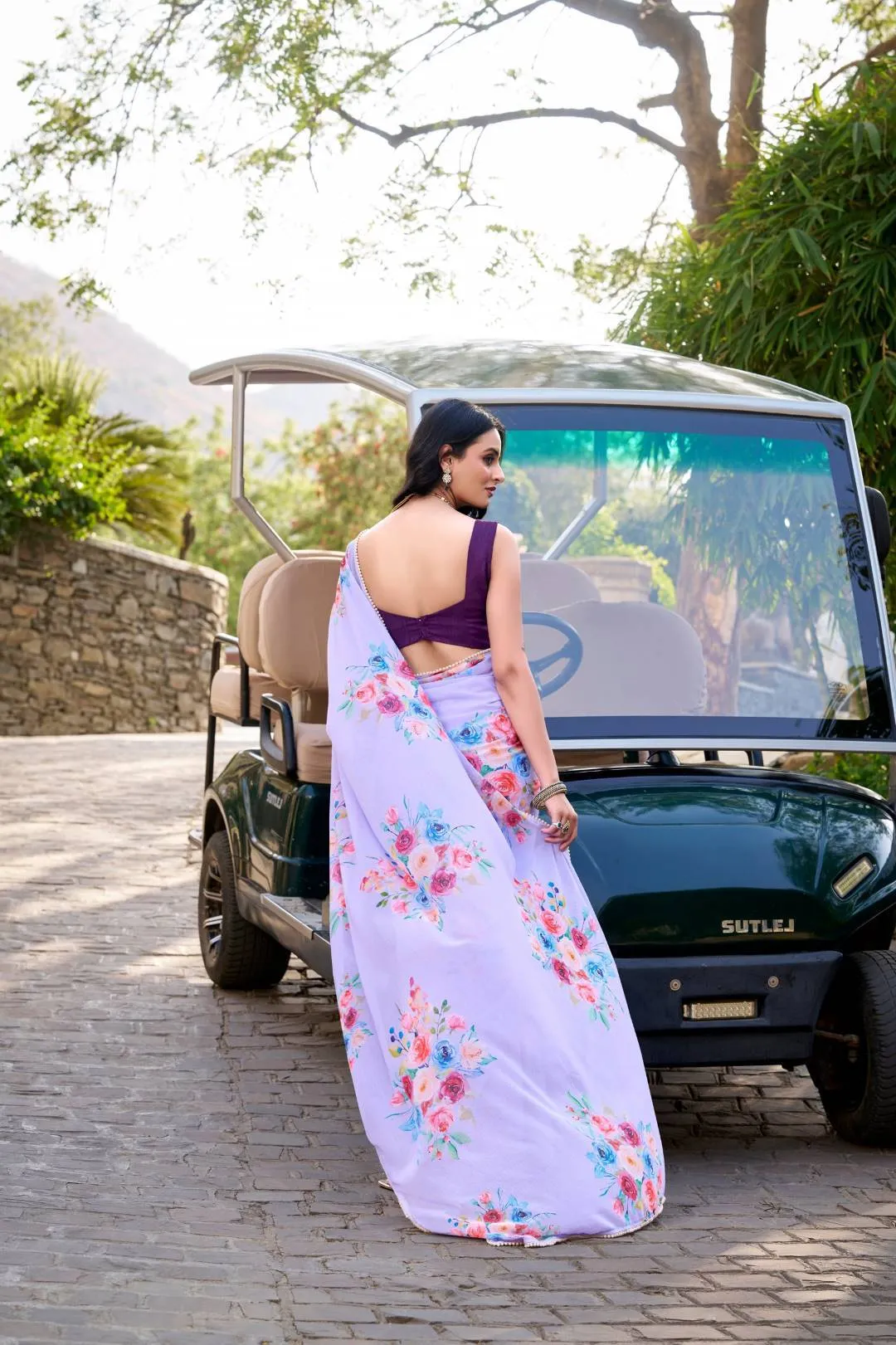 Launching WMN 7141 Weightless Marbal Floral Printed Saree Wholesale 2026