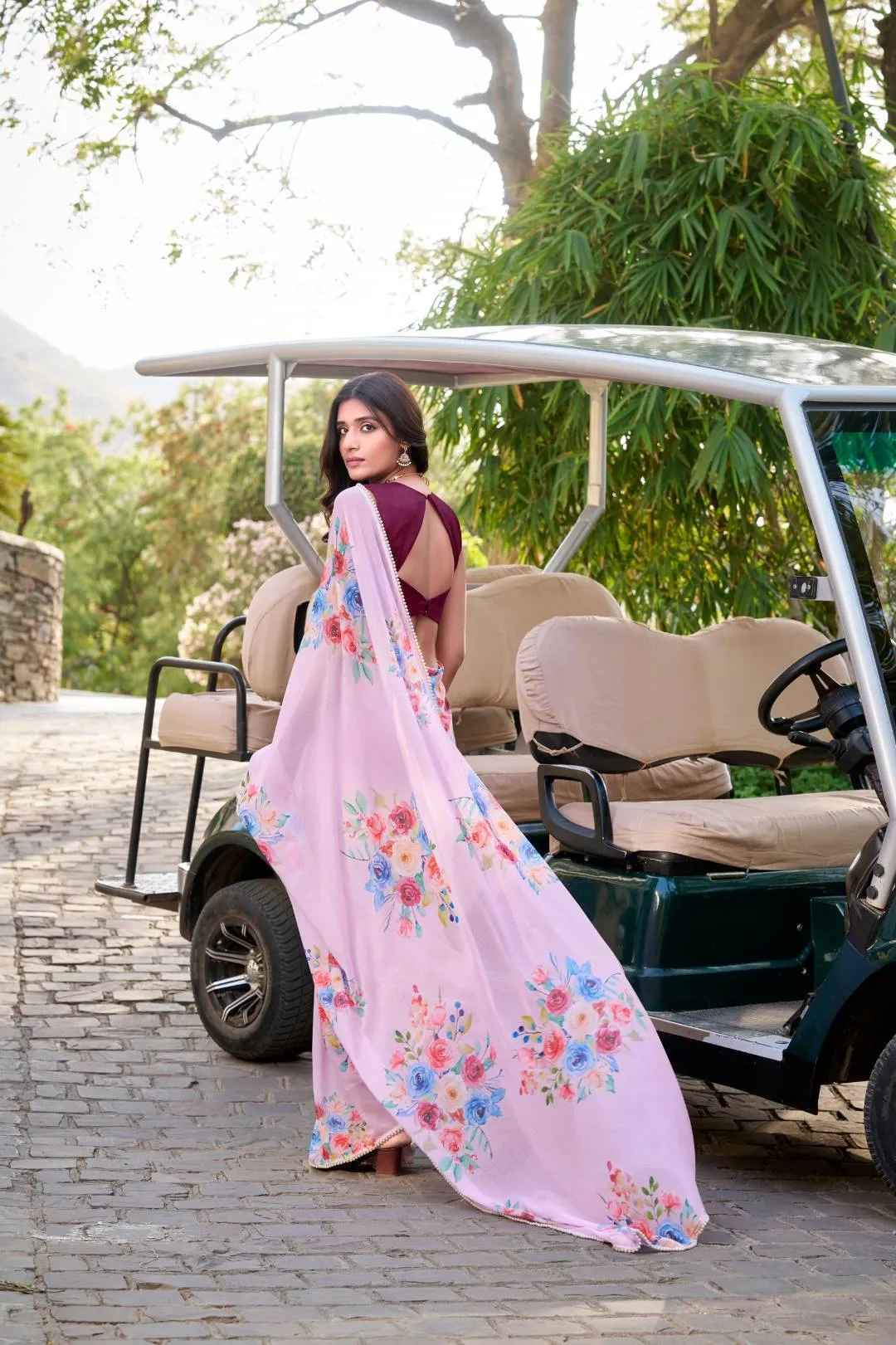 Launching WMN 7141 Weightless Marbal Floral Printed Saree Wholesale 2026