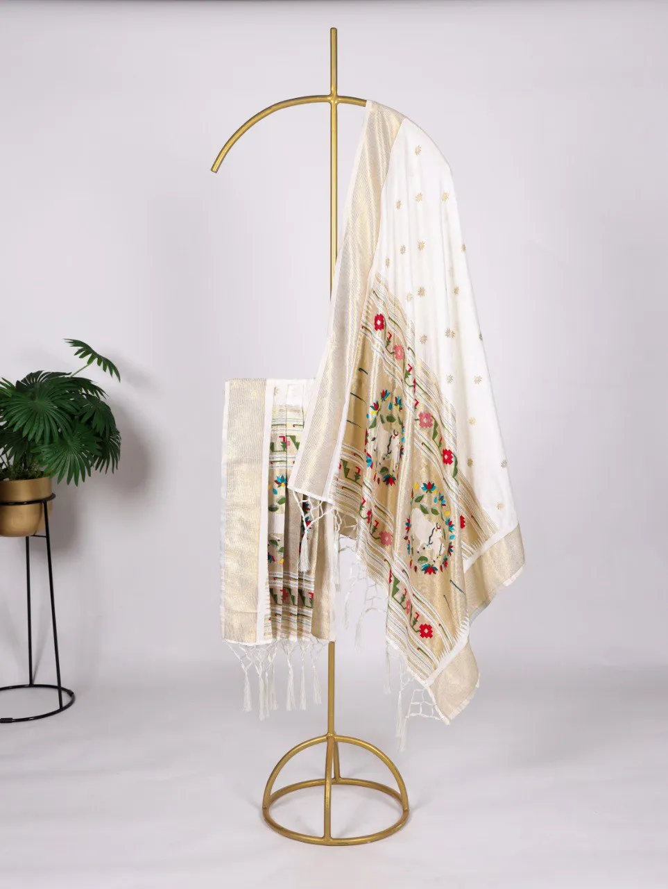 Latest WMN 4003 Jacquard Weaving Zari Work Dupatta Wholesale 2026