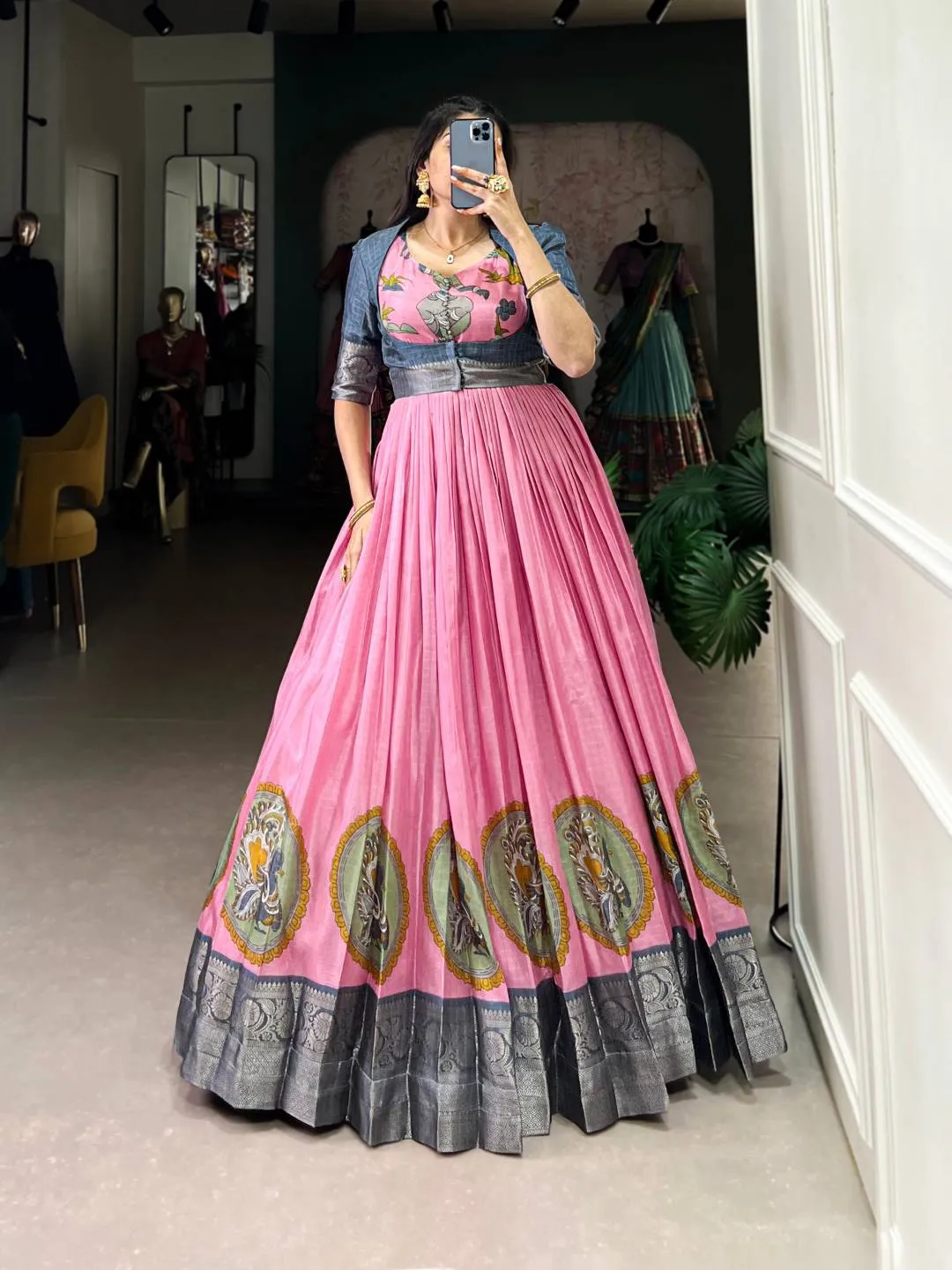 WMN 5310 Dola Silk Kalamkari Gown Wholesale