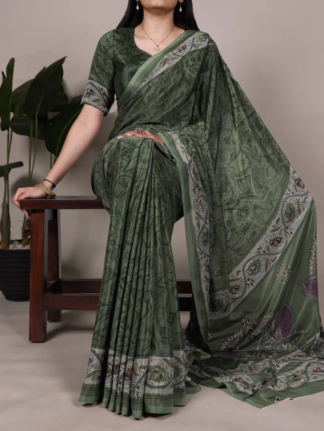 WMN 7056 Crepe Printed Saree Wholesale