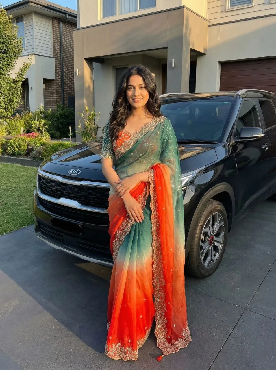 RC1 Keri Pedding Embroidery Work Party Wear Saree Wholesale Surat