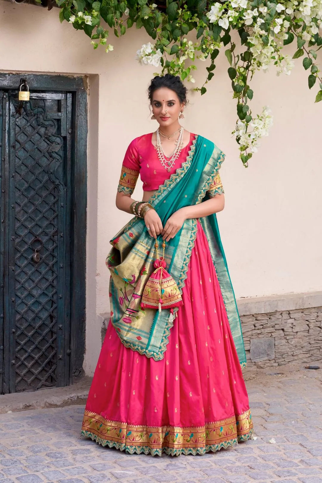 Latest WMN 2014 Jacquard Silk Weaving Party Wear Lehenga Choli Wholesale 2026