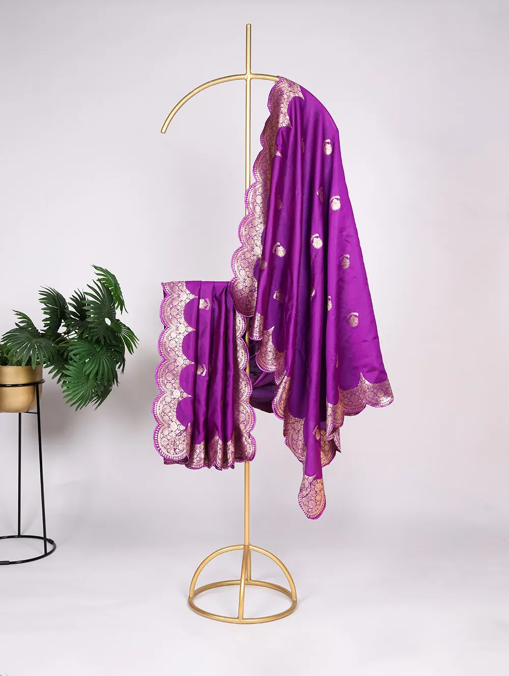 Beautiful WMN 4015 Jacquard Weaving Zari Work Dupatta Wholesale 2026