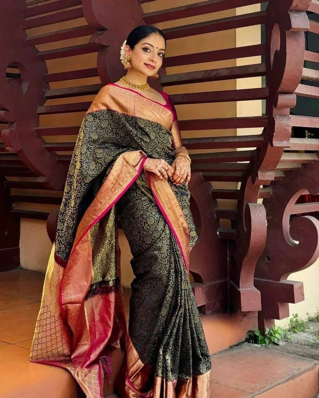 Rani 6091 Lichi Silk Jacquard Work Festival Saree Wholesale Surat