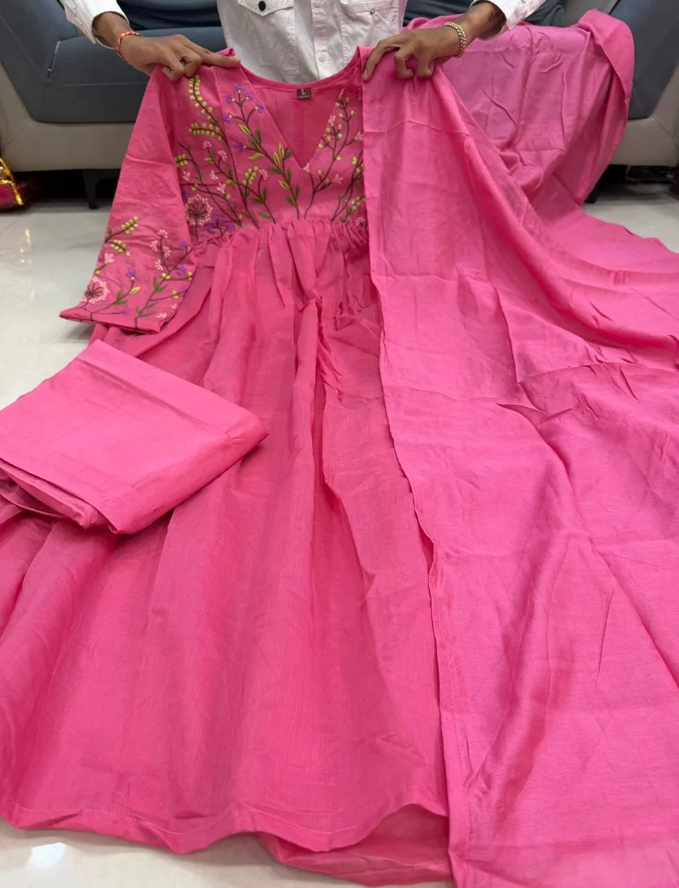 Yasu Janhvi Banarasi Mul Chanderi Hand Embroidery Bollywood Readymade Dress