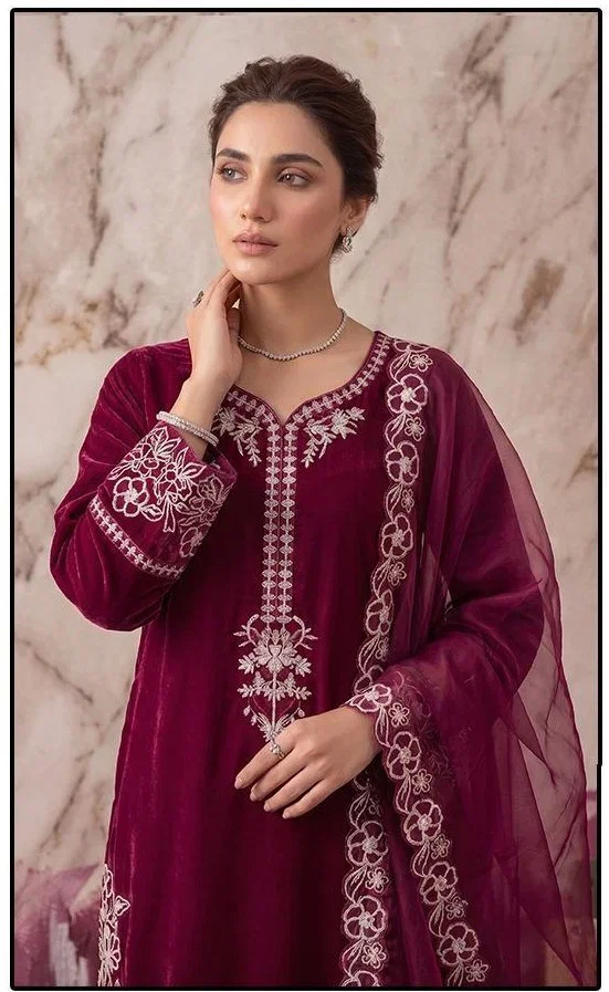 Hoor Tex 826 A To D Heavy Rayon Pakistani Salwar Suit Collection Wholesale