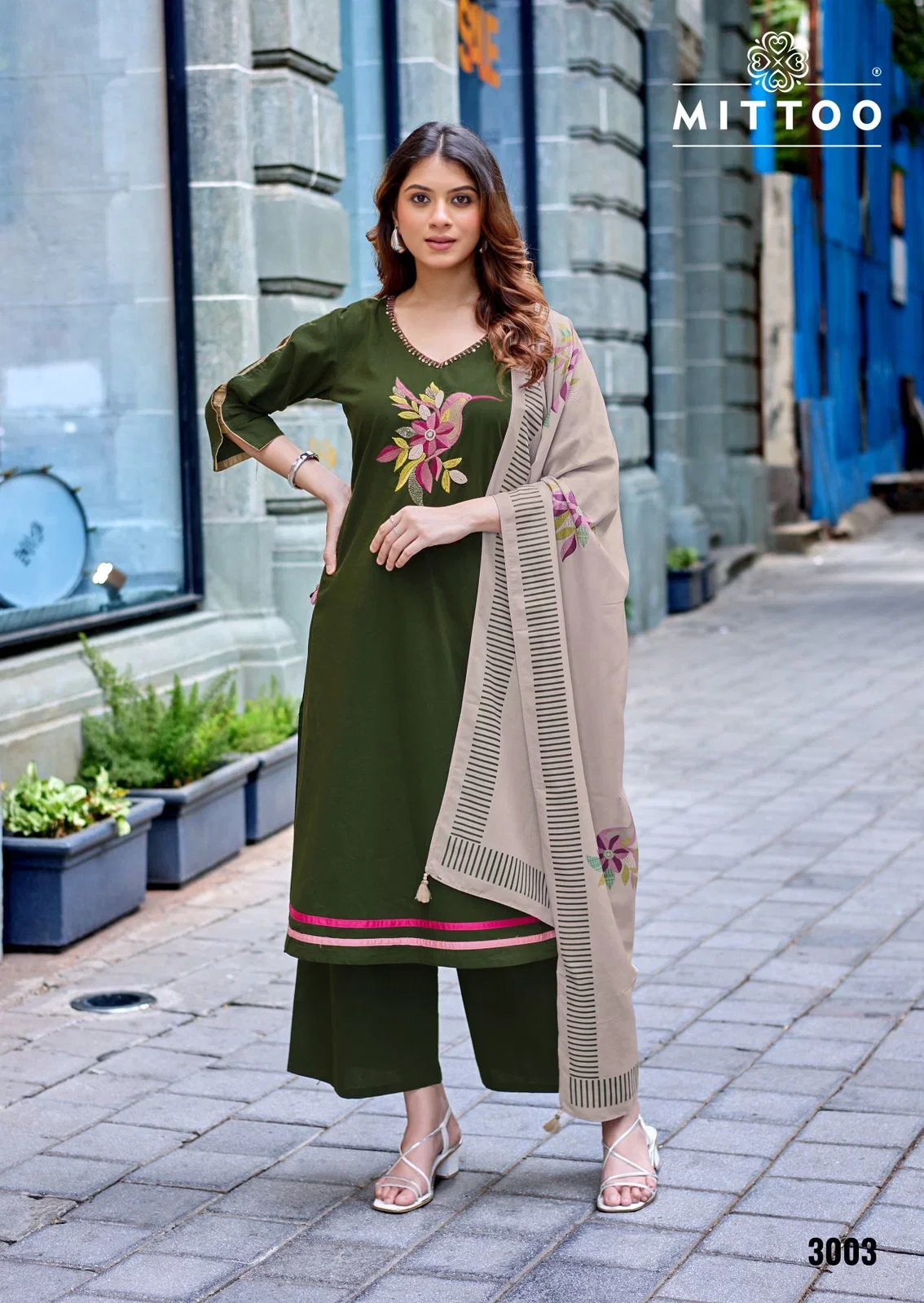 Latest Mittoo Resham Dhabu Cotton Thread Embroidered Kurti With Bottom Dupatta Wholesale 2026