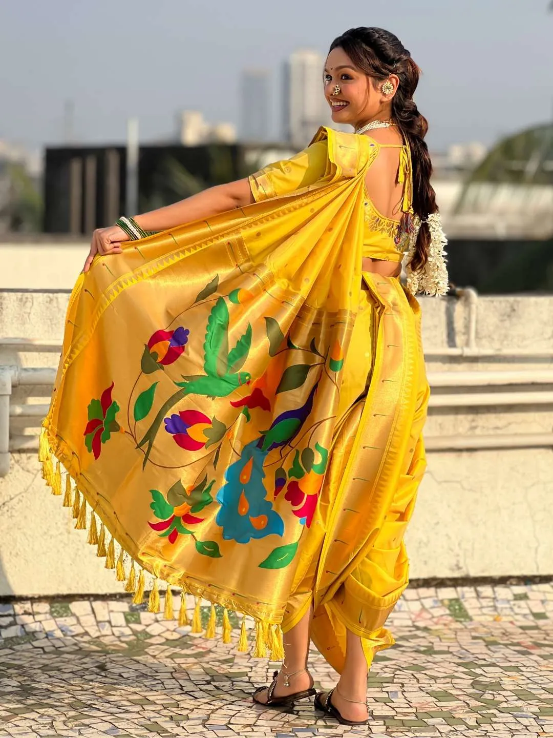 Launching BLJ Nauvari Maharashtra Paithani Silk 9 Yard Saree Online Wholesale Surat India 2026