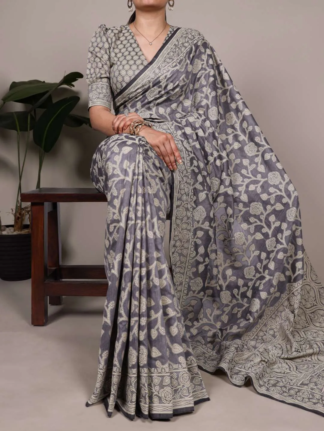 Latest WMN 8004 Cotton Silk Saree Wholesale Supplier Surat Online 2026