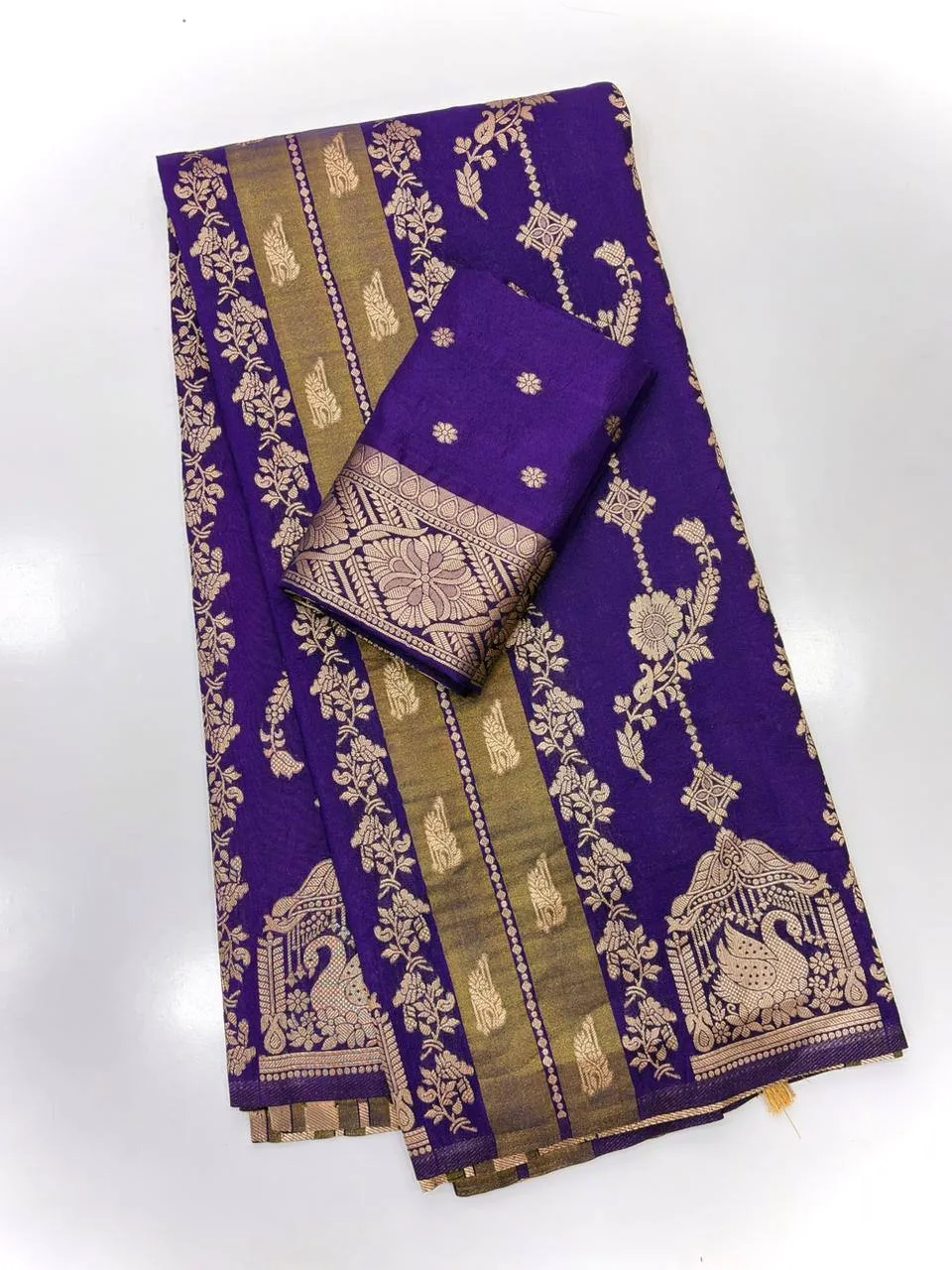 Laxmi 1074 Paithani Silk Jari Weaving Work Saree Wholesale Surat