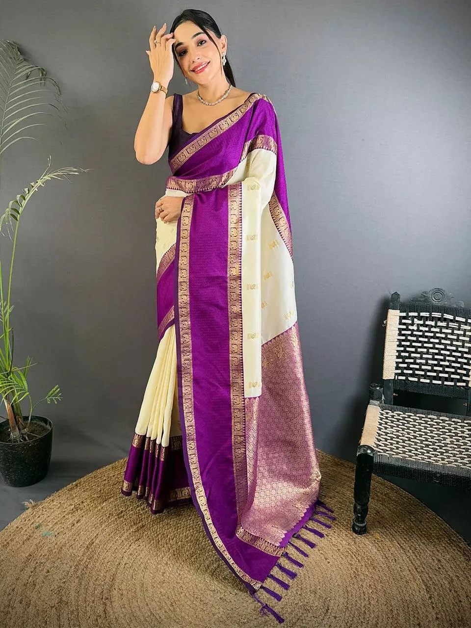 Laxmi 1085 Kanijivaram Zari Festival Saree Wholesale Surat