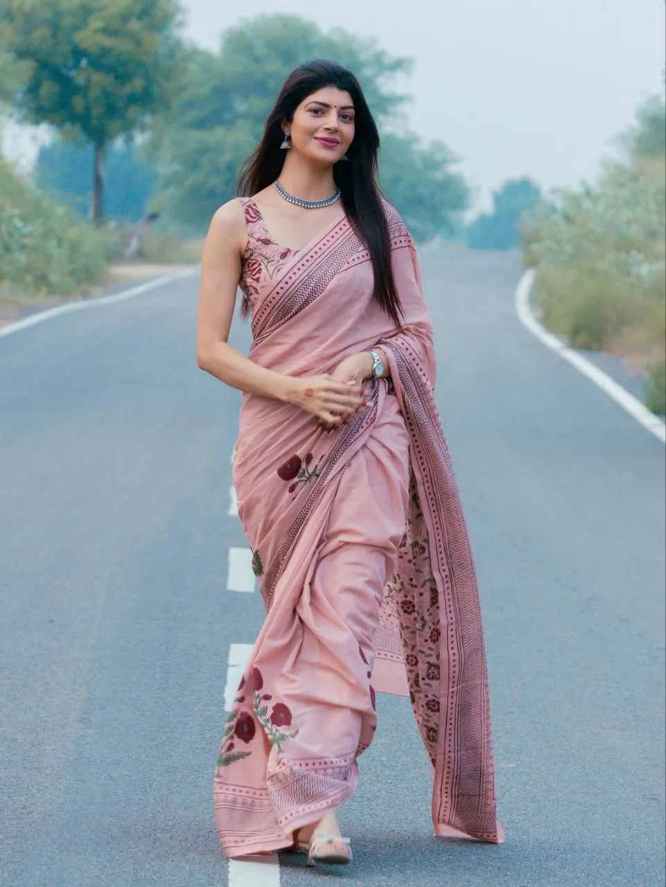 VFT Linen Cotton Festival & Daily Wear Saree Online Wholesale Surat