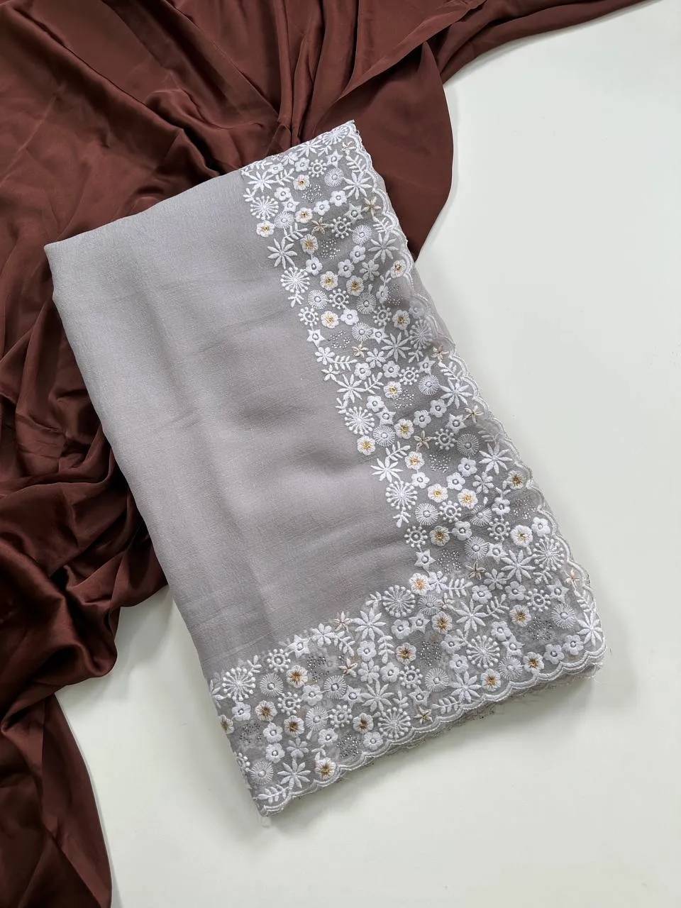 MHV Bindiya Chiffon Georgette Embroidery Daily Wear Saree Wholesale Surat