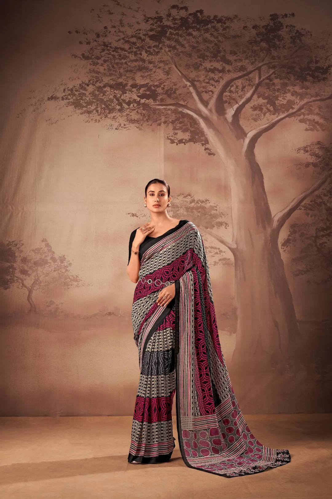WMN 7201 Yutika Poly Mal Cotton Festival Saree