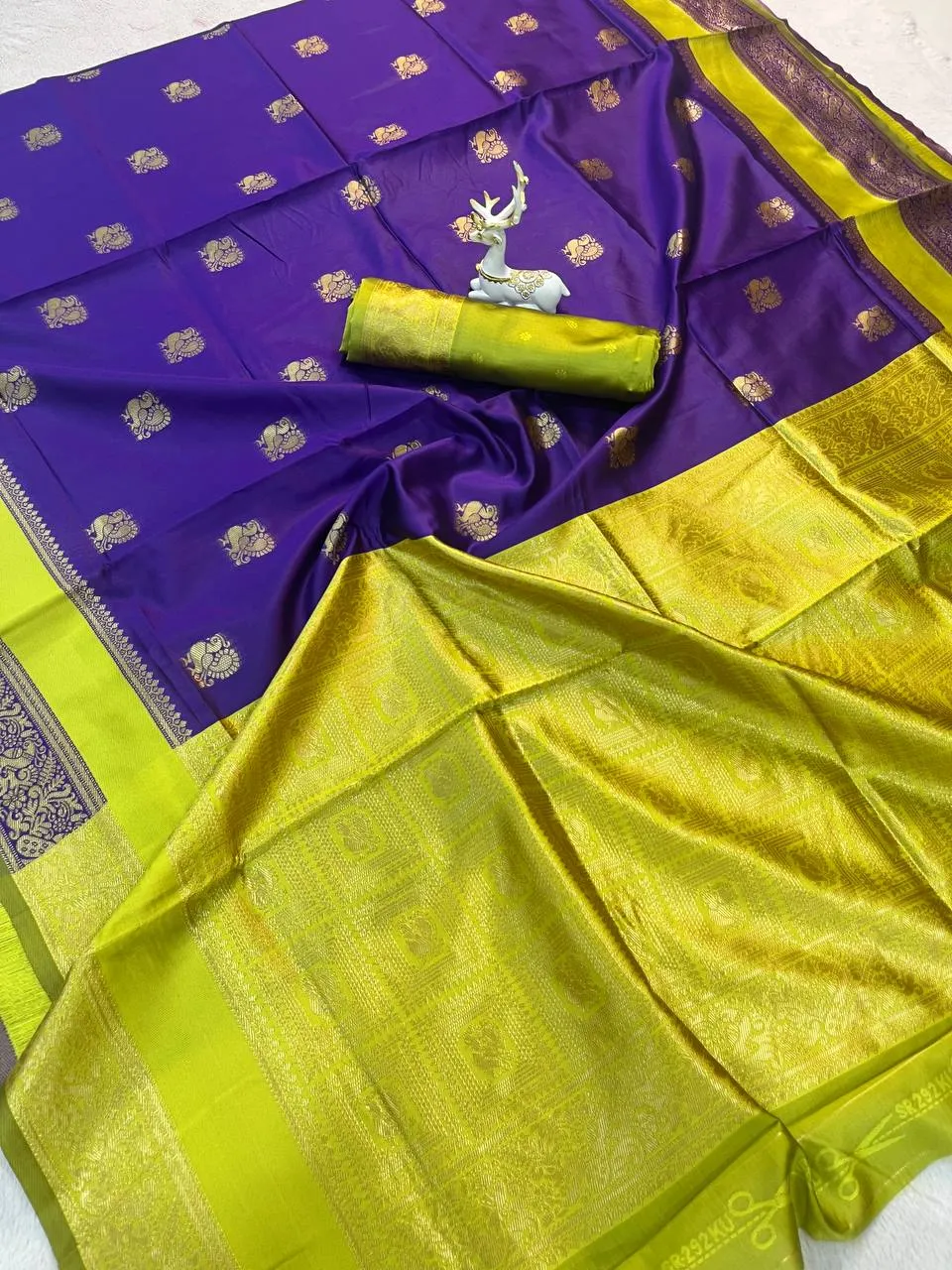 Launching Laxmi 1091 Lichi Silk Banarasi Wedding Wear Saree Wholesale Surat 2026