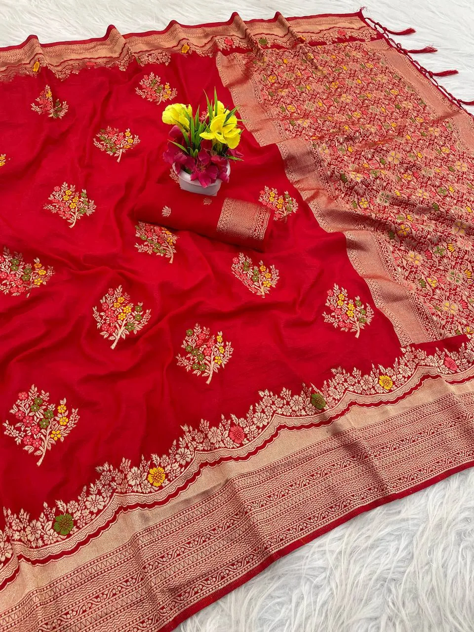 Buy Laxmi 977 Georgette Meenakari Jacquard Work Festival Saree 2026