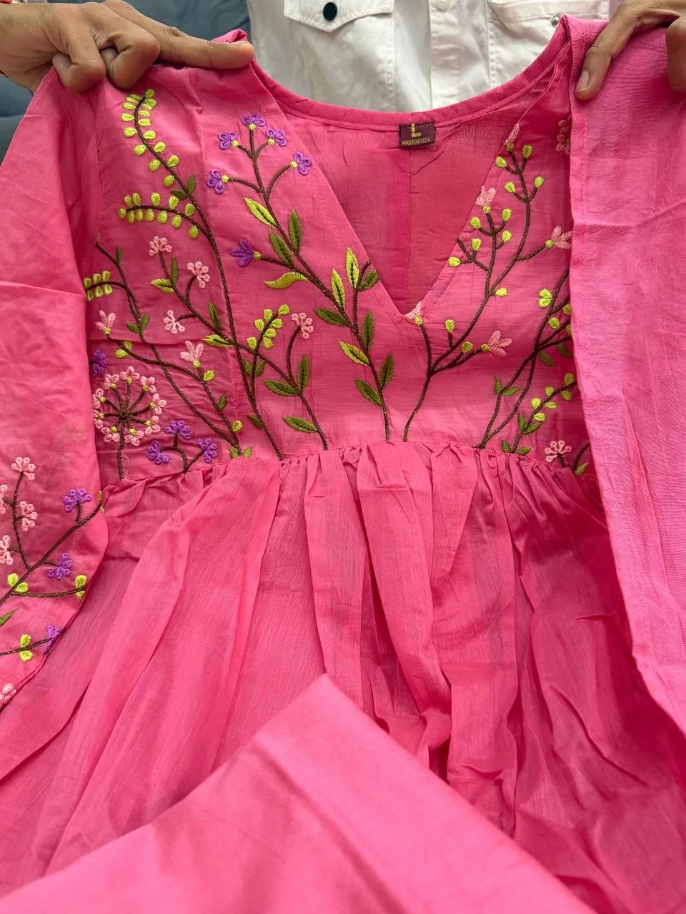 Stylish Yasu Janhvi Banarasi Mul Chanderi Hand Embroidery Bollywood Readymade Dress 2026