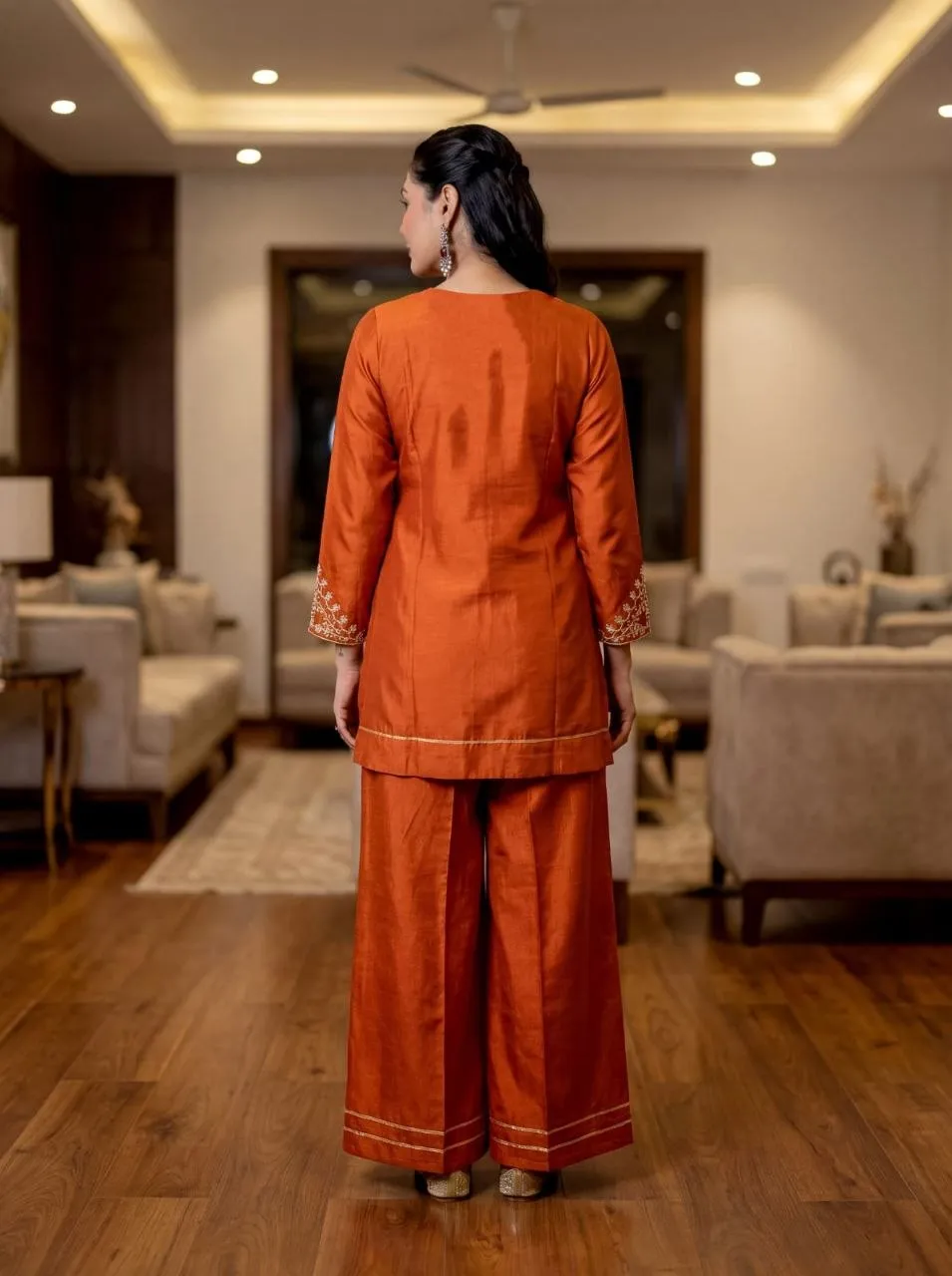 Zarin 10 CP Vichitra Kurti Pant Dupatta Set Manufacturer In Surat
