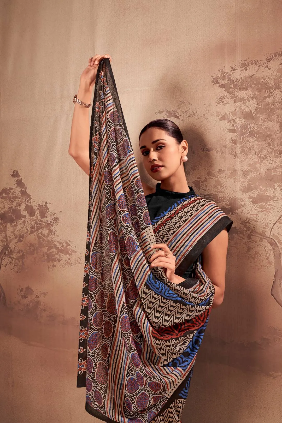 Launching WMN 7201 Yutika Poly Mal Cotton Festival Saree 2026