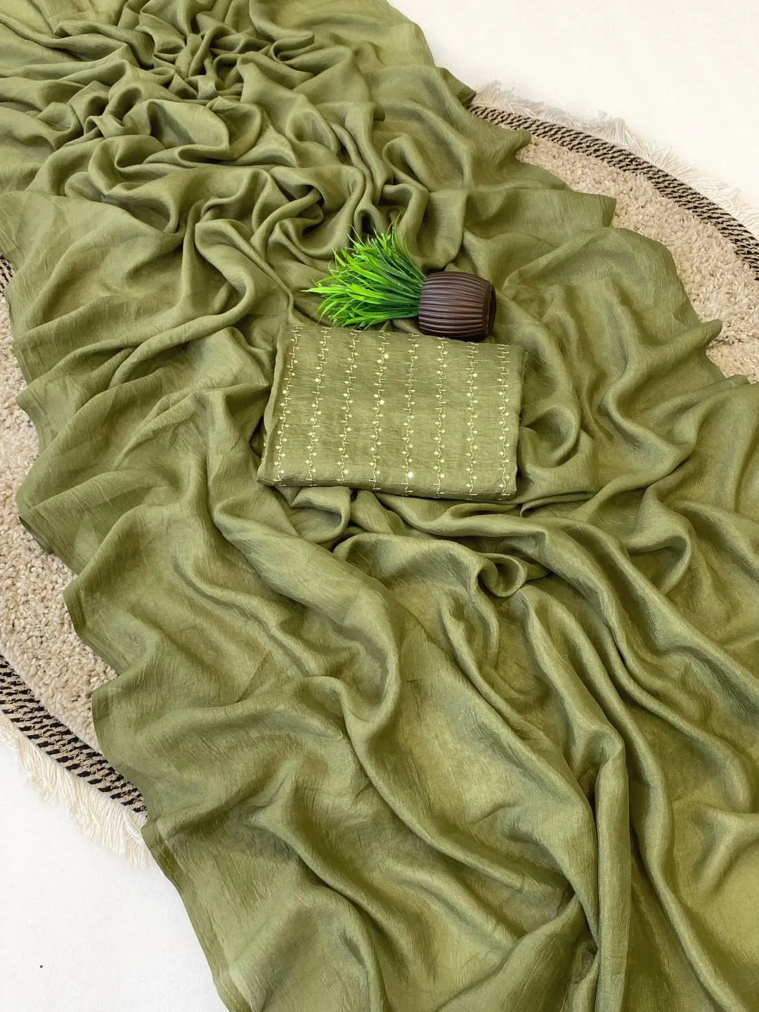 Beautiful SS180 Crush Rangoli Silk Sequence Work Saree Online Shopping 2026