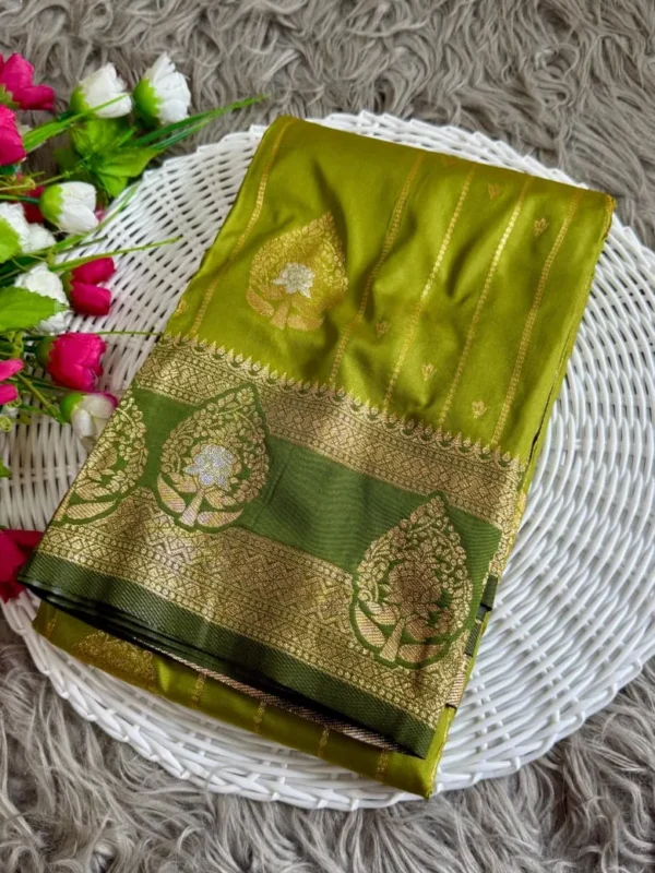 Latest BLJ Bnarasi Silk Trending Wedding Saree Online Shopping Surat 2026