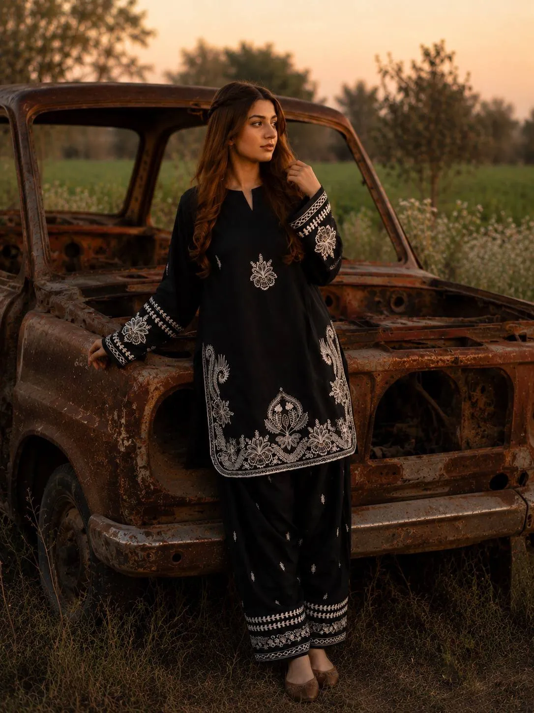 C585 1475 Roman Silk Thread Embroidery Work Kurti Pant Set