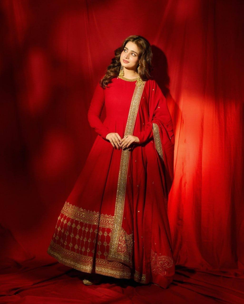 Deepika 6026 Vichitra Silk Thread Work Gown Pant Dupatta