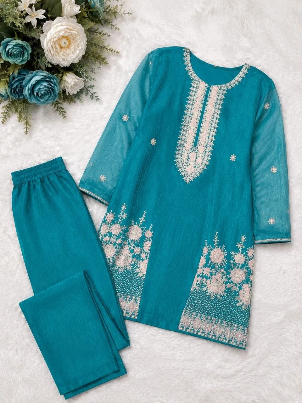 Latest Zarin Vadana Chinon Embroidery Work Kurti Pant Koti Set 2026