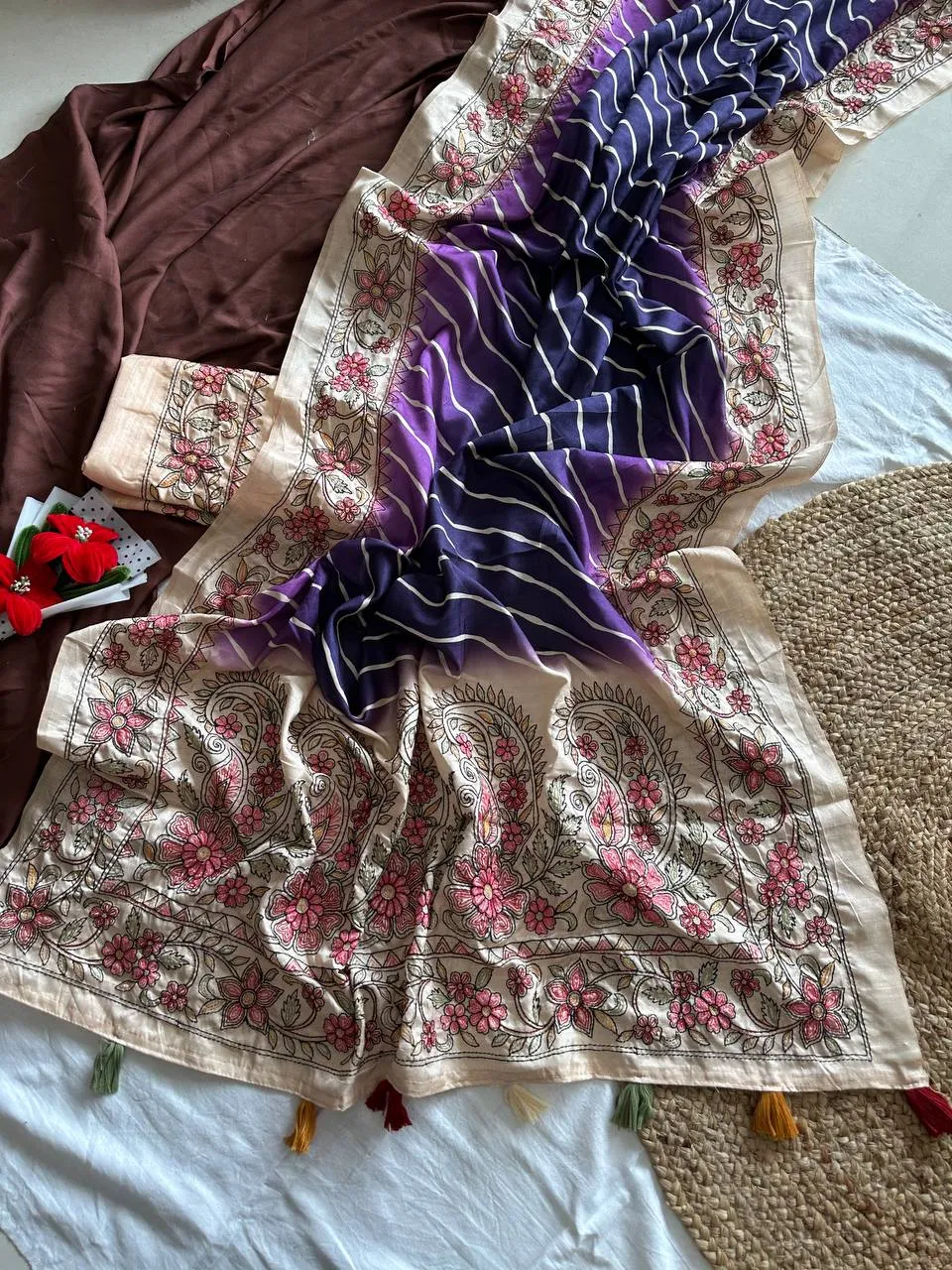 MHV Mouni Silk Hand Loom Printed Work Daily Wear Saree