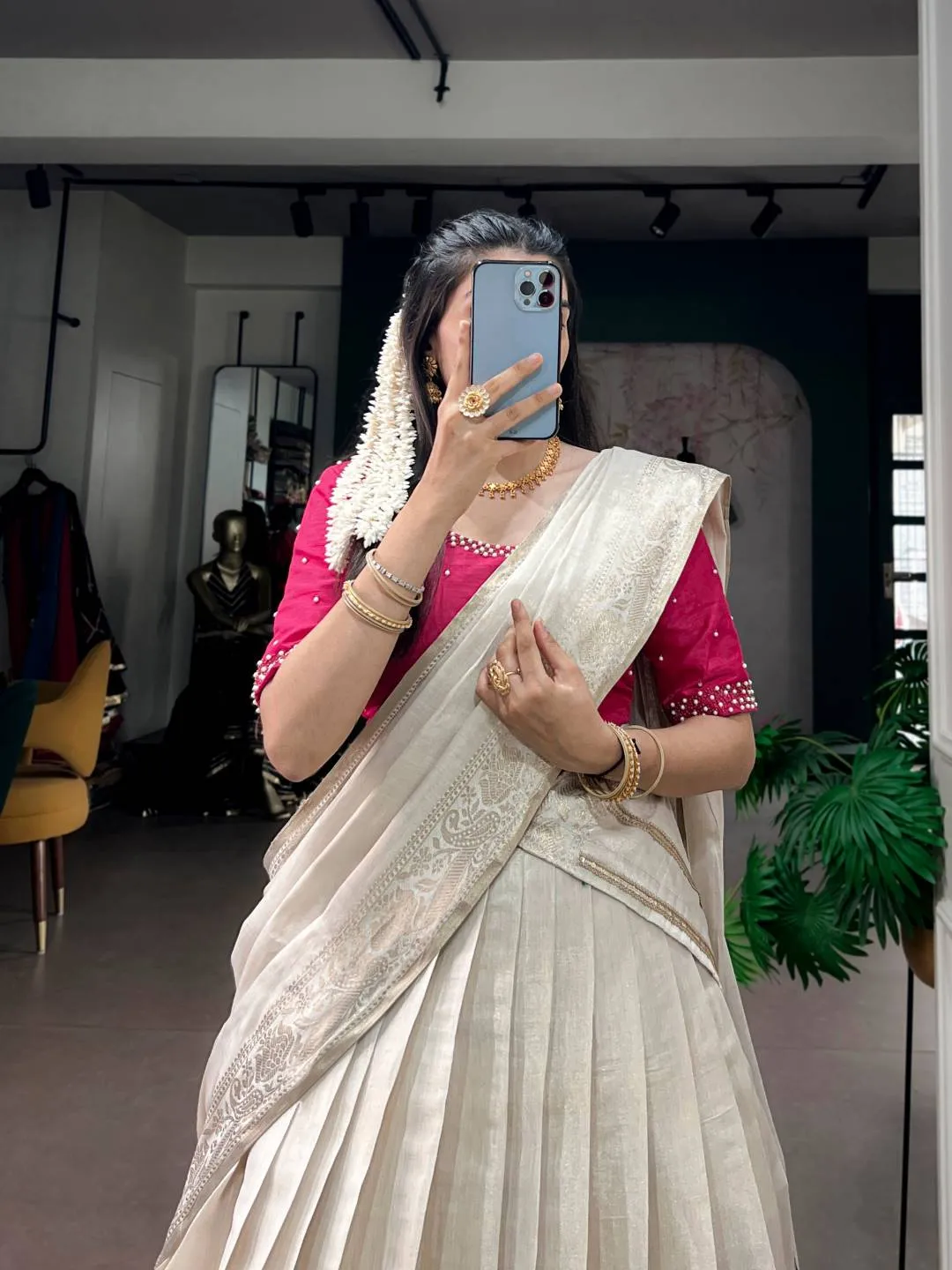 Launching WMN 2043 Onakkodi Kanjivaram Zari Weaving Work South Style Lehenga Saree 2026