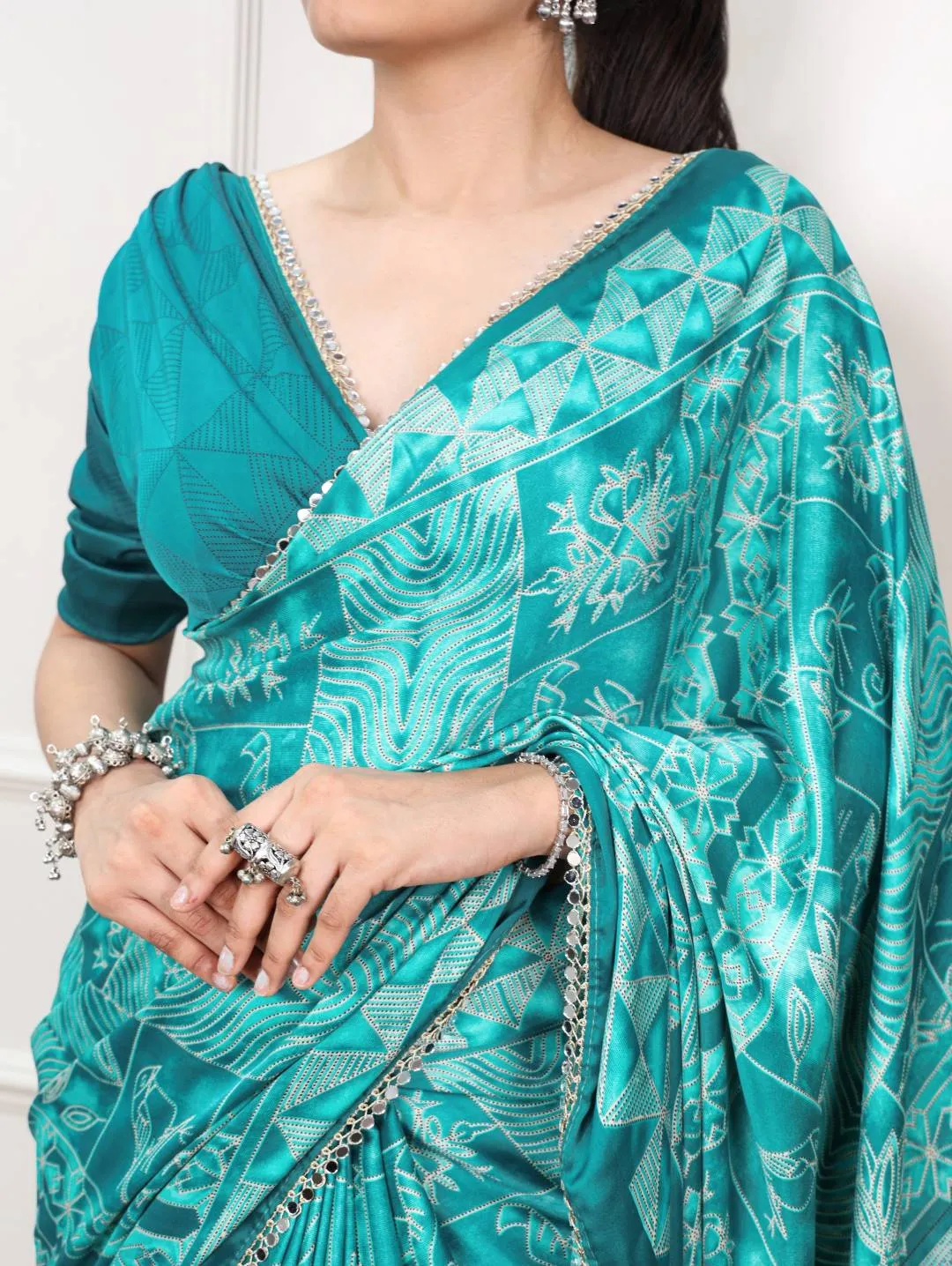 Beautiful WMN 7403 Kashviya Satin Silk Mirror Work Trending Party Wear Saree 2026