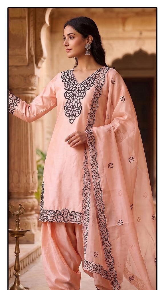 Hoor Tex 959 A To D Glass Silk Embroidered Salwar Kameez Collection Wholesale
