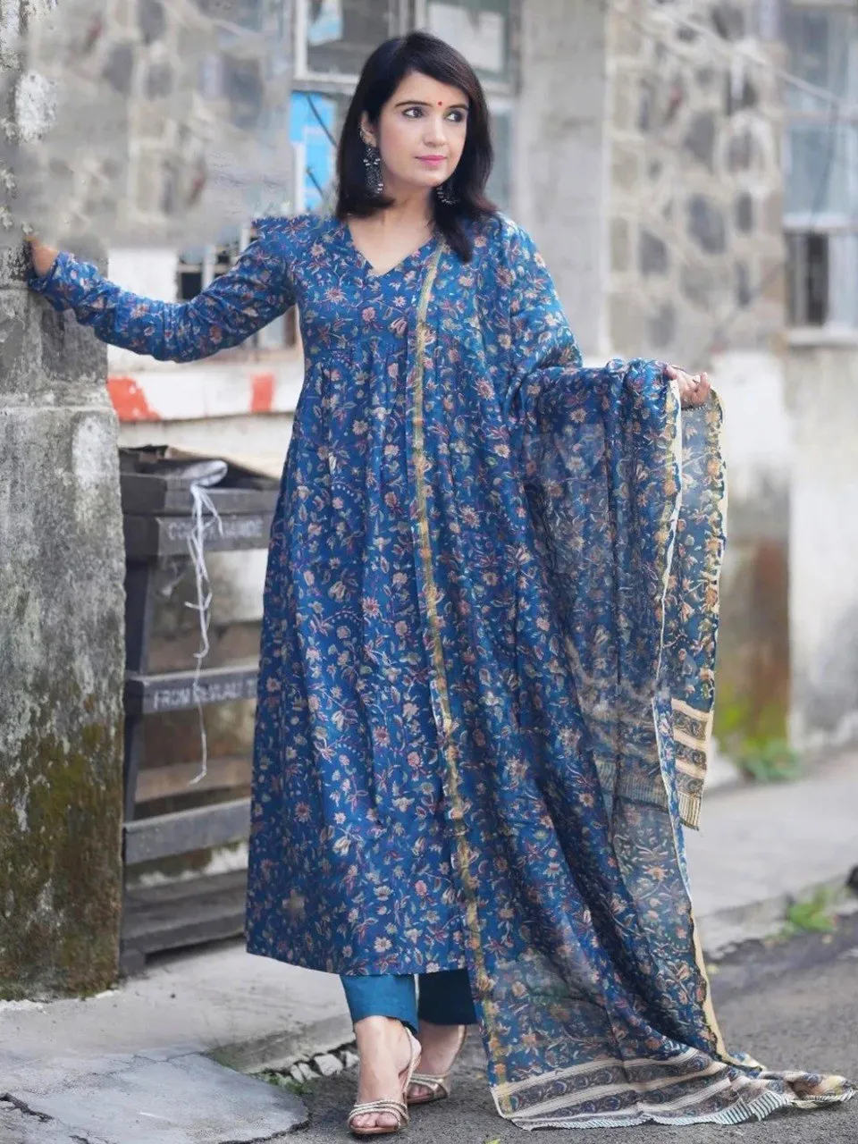 Beautiful Aradhna 2065 Rayon Printed Kurti Pant Dupatta Set Wholesale 2026