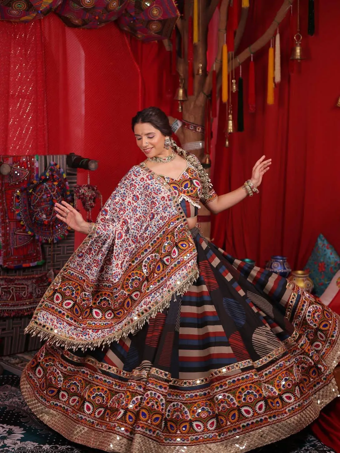C585 194 Heavy Muslin Cotton With Mirror Work Navratri Lehenga Choli Wholesale