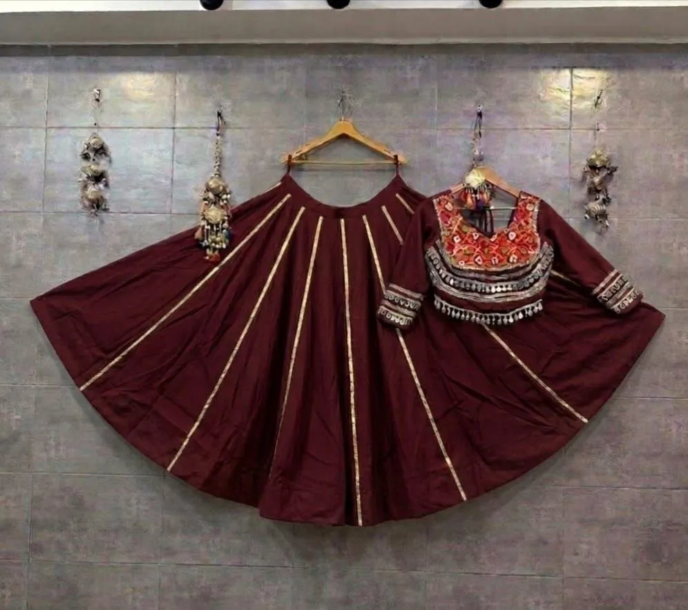 Launching Juhi Pure roman silk mirror with ghamti work Heavy Kali pattern Navratri Chaniya Choli Wholesale 2026