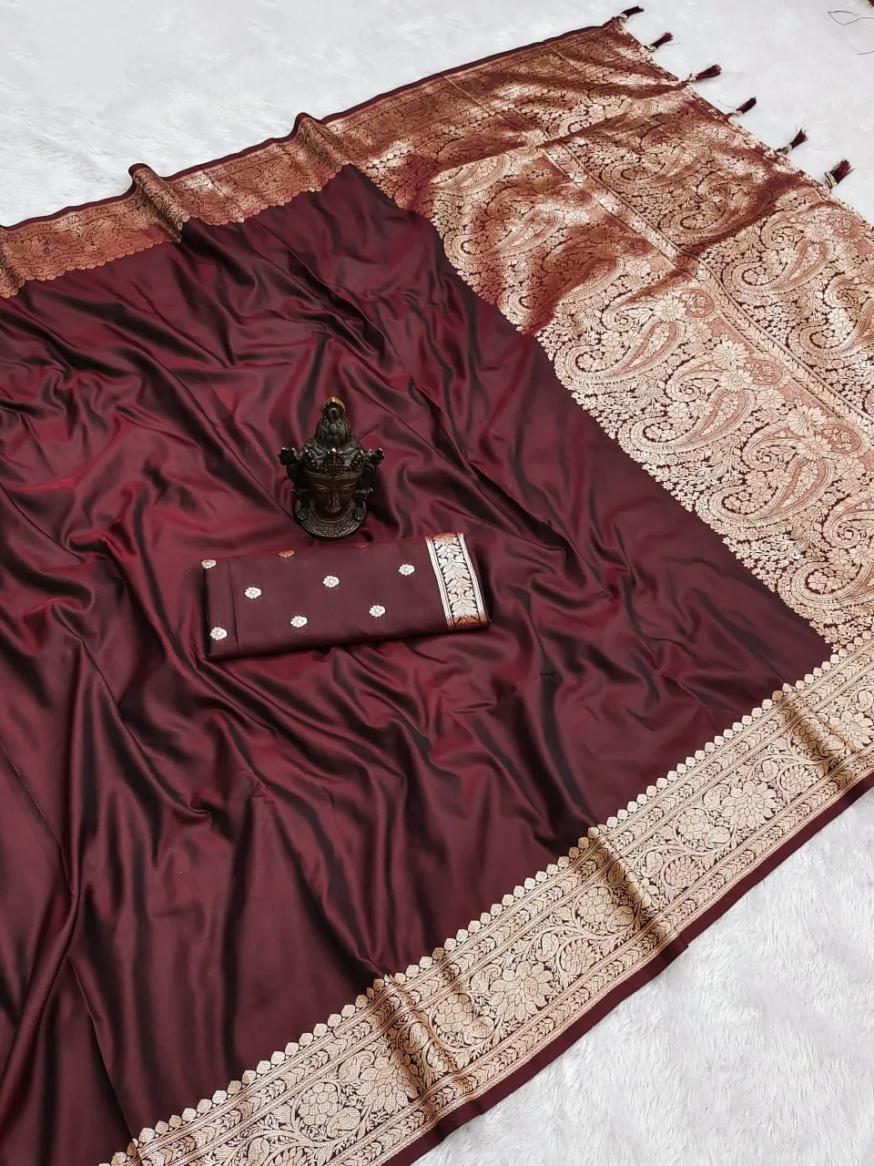 Pooja Pure Banarasi Silk saree Heavy Weaving Design Wholesale