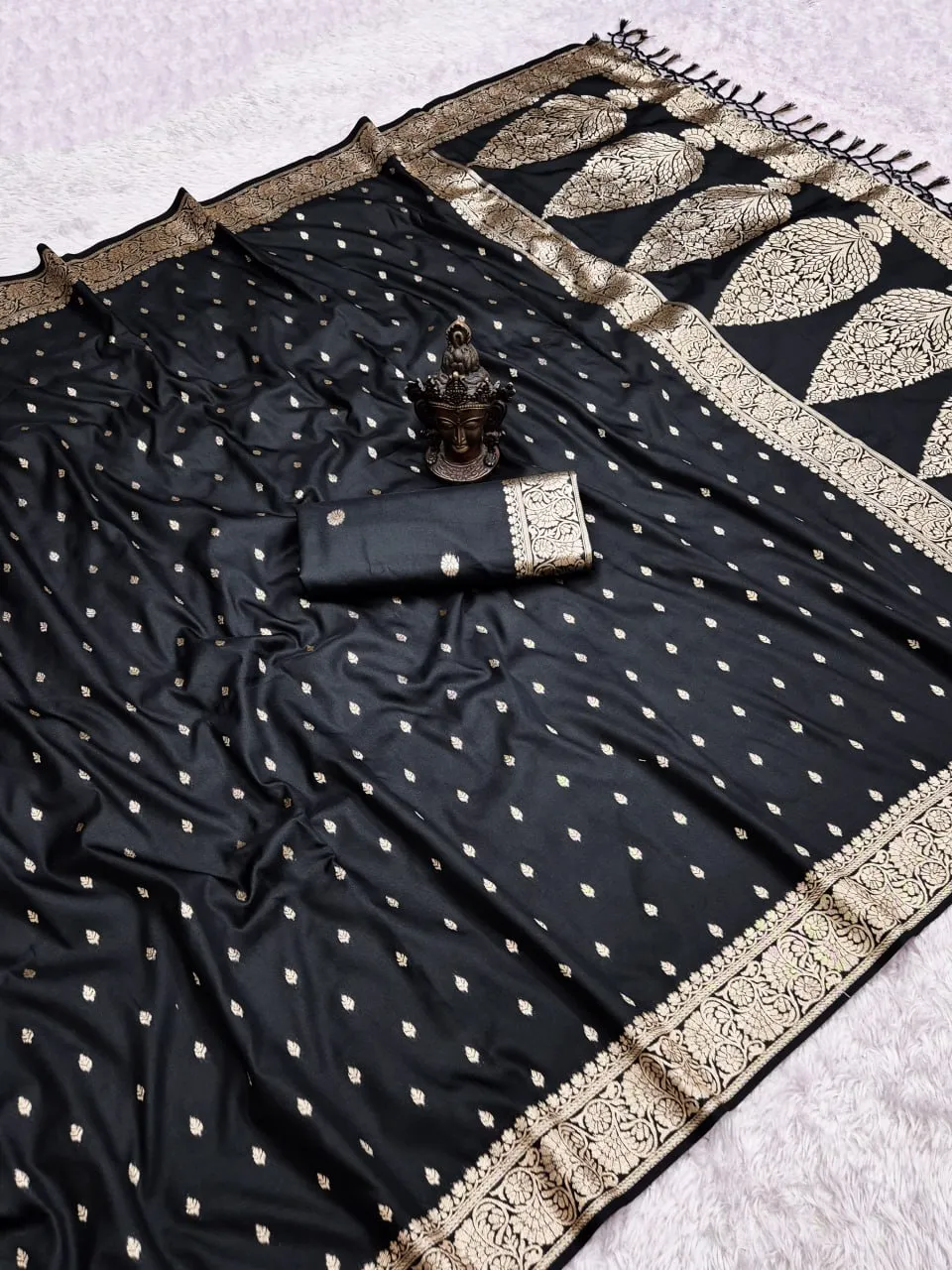 Launching Pooja Pure Soft Silk Banarasi saree Wholesale Surat 2026