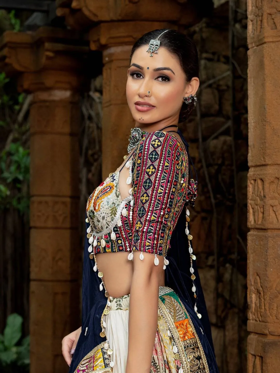 C585 206 Heavy Muslin Cotton With Mirror Work Navratri Lehenga Choli Wholesale