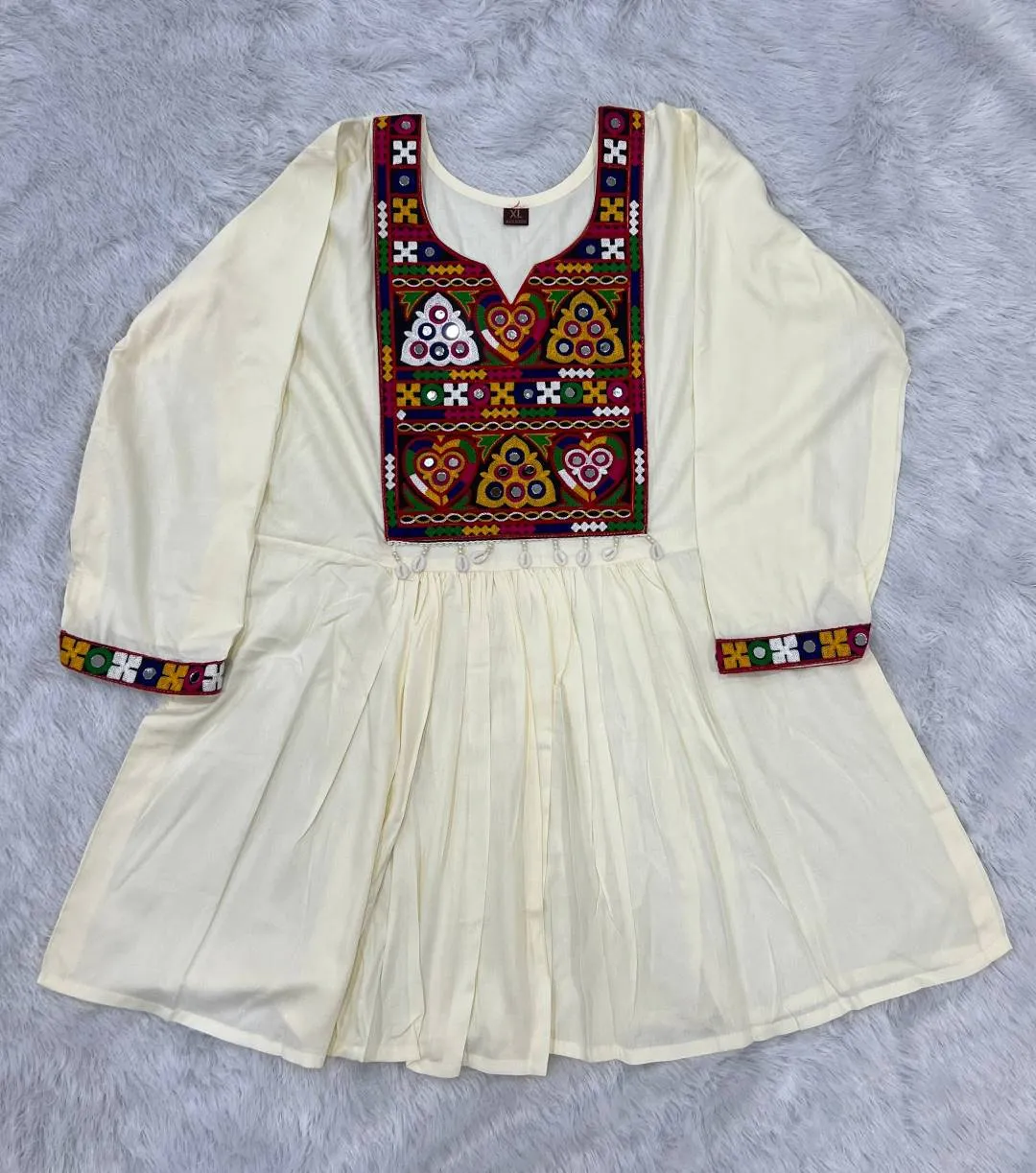Beautiful SS2016 Heavy Rayon With Gamthi and Kodi Lace Short Kurti Wholesale 2026
