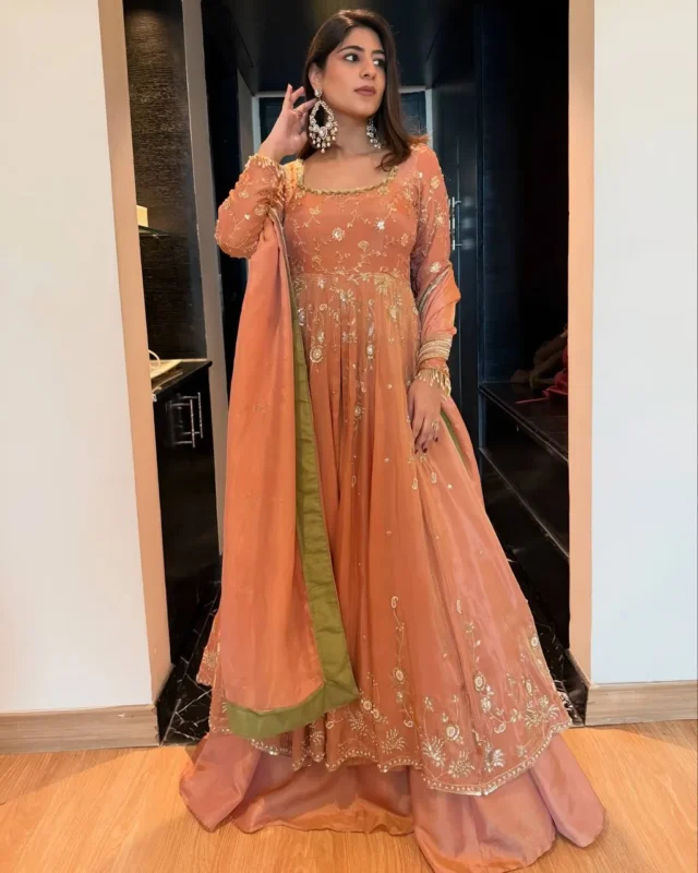 Latest STD 6108 Star Georgette With Zari & Embroidery Work Anarkali Suit Set Wholesale 2026
