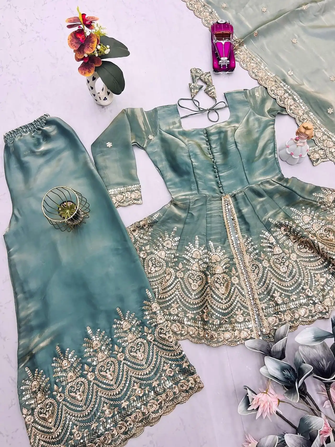 FFD Firozi Koyal Fandy With Embroidery Work Top Bottom Dupatta Set Wholesale Surat