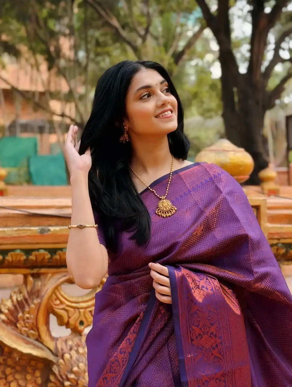 LFK 5374 Banarasi Soft Silk With Zari Work Saree Wholesale Supplier