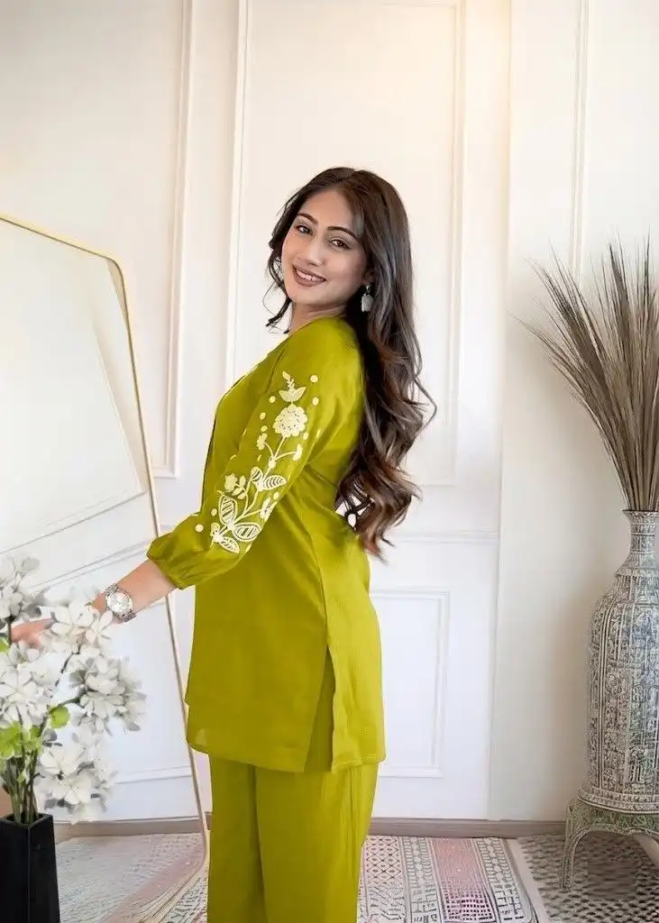 RRD 501 Cotton Flex With Embroidery Work Kurta Bottom Set Wholesale Supplier