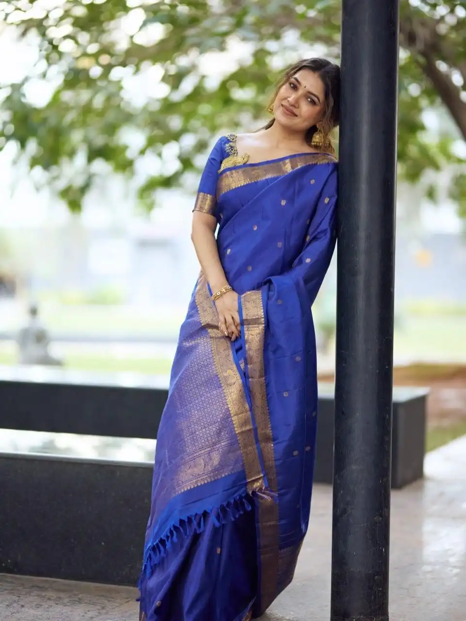 LFK 5375 Banarasi Soft Silk With Zari work Saree Wholesale Supplier