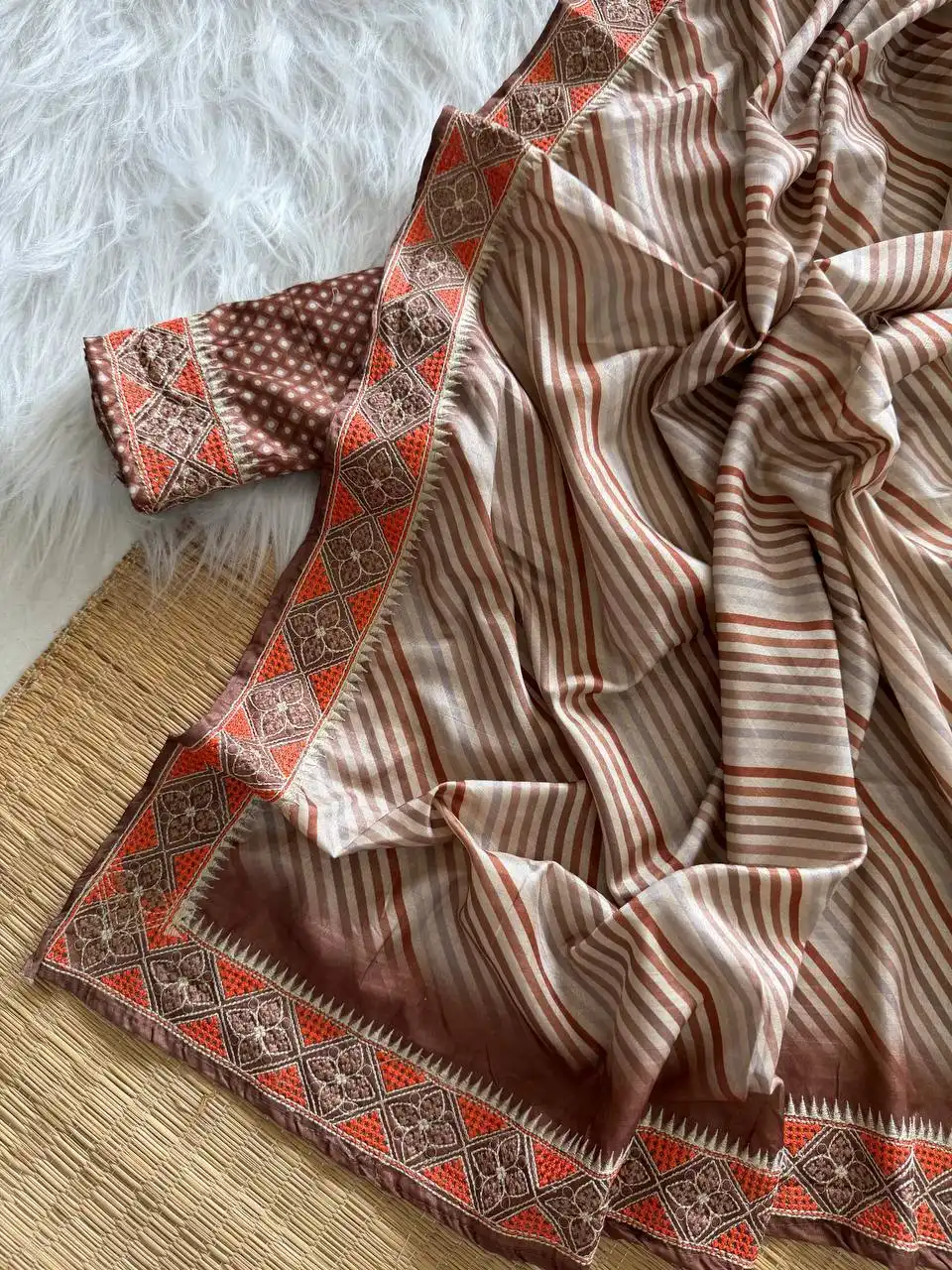 MHV Hira 1026 Pure Handloom Tussur Silk With Embroidery Work Digital Printed Lehriya Saree Wholesale Surat